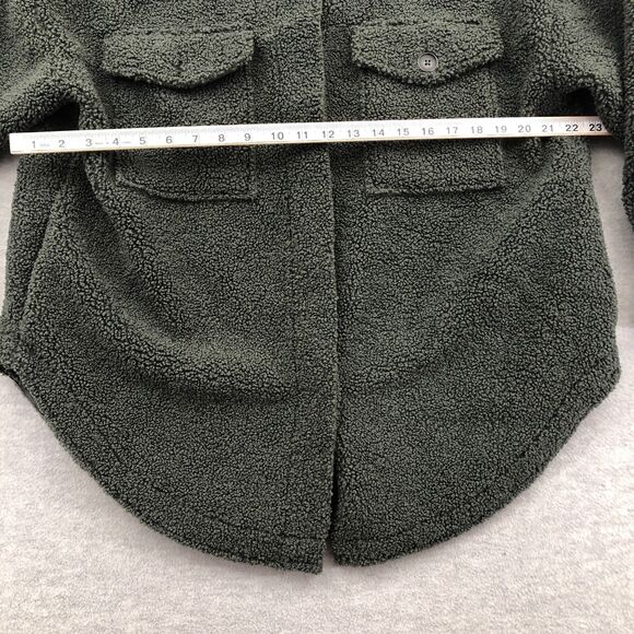 Good American Team Cardinal Oversized Sherpa Shacket Size 0 Green Hidden Button - Picture 11 of 16